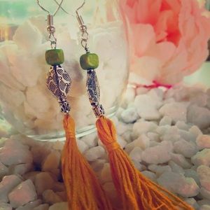 Handmade bohemian leather and beaded earrings